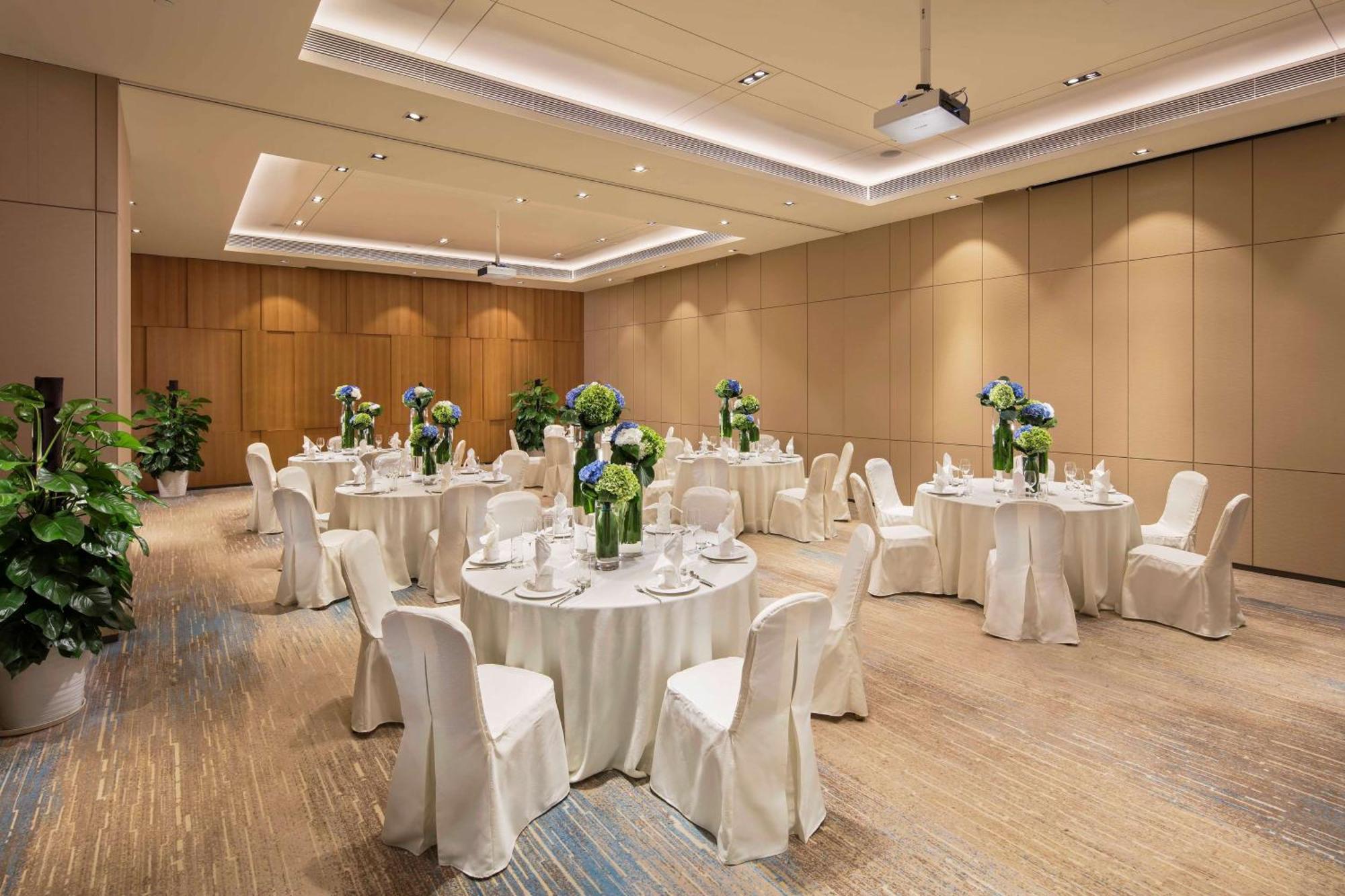 Hilton Garden Inn Shiyan Extérieur photo